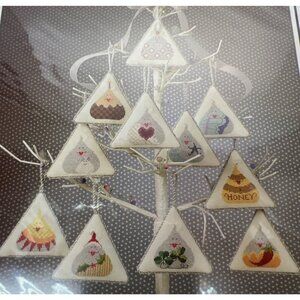The Cricket Collection No. 278 Cross-Stitch Pattern By Vicki Hastings